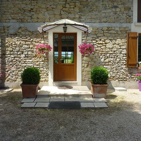 Chambres D'Hotes De La Junchere Saint-Hilaire-de-Court ภายนอก รูปภาพ