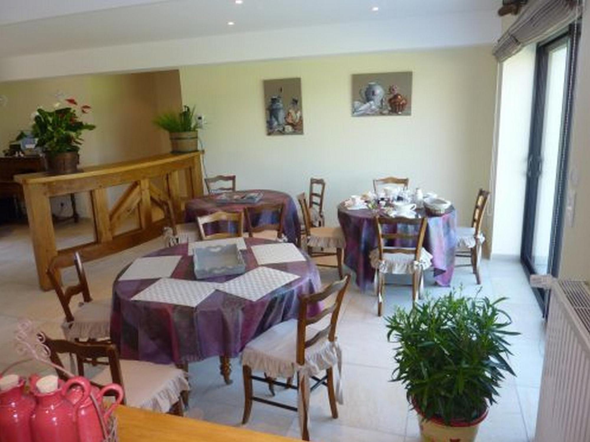 Chambres D'Hotes De La Junchere Saint-Hilaire-de-Court ภายนอก รูปภาพ