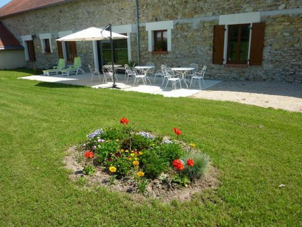 Chambres D'Hotes De La Junchere Saint-Hilaire-de-Court ภายนอก รูปภาพ